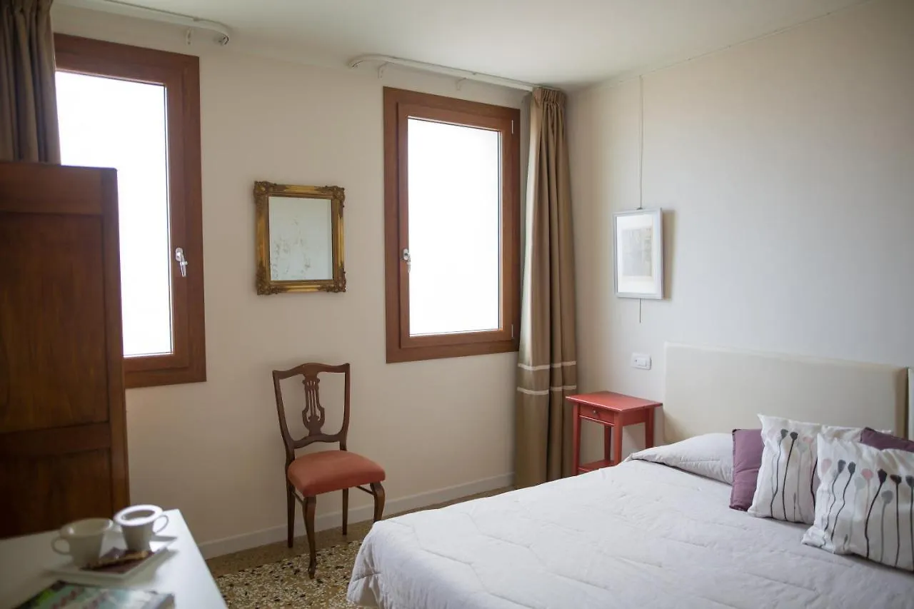 Guest House Bella Onda  Tessera