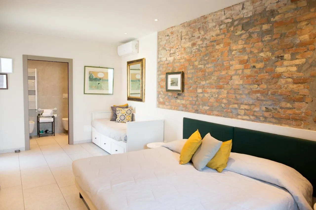 Guest House Bella Onda Tessera