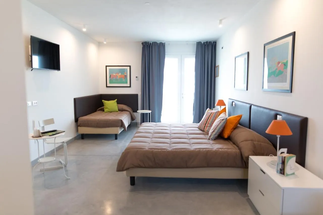 **  Guest House Bella Onda Italy