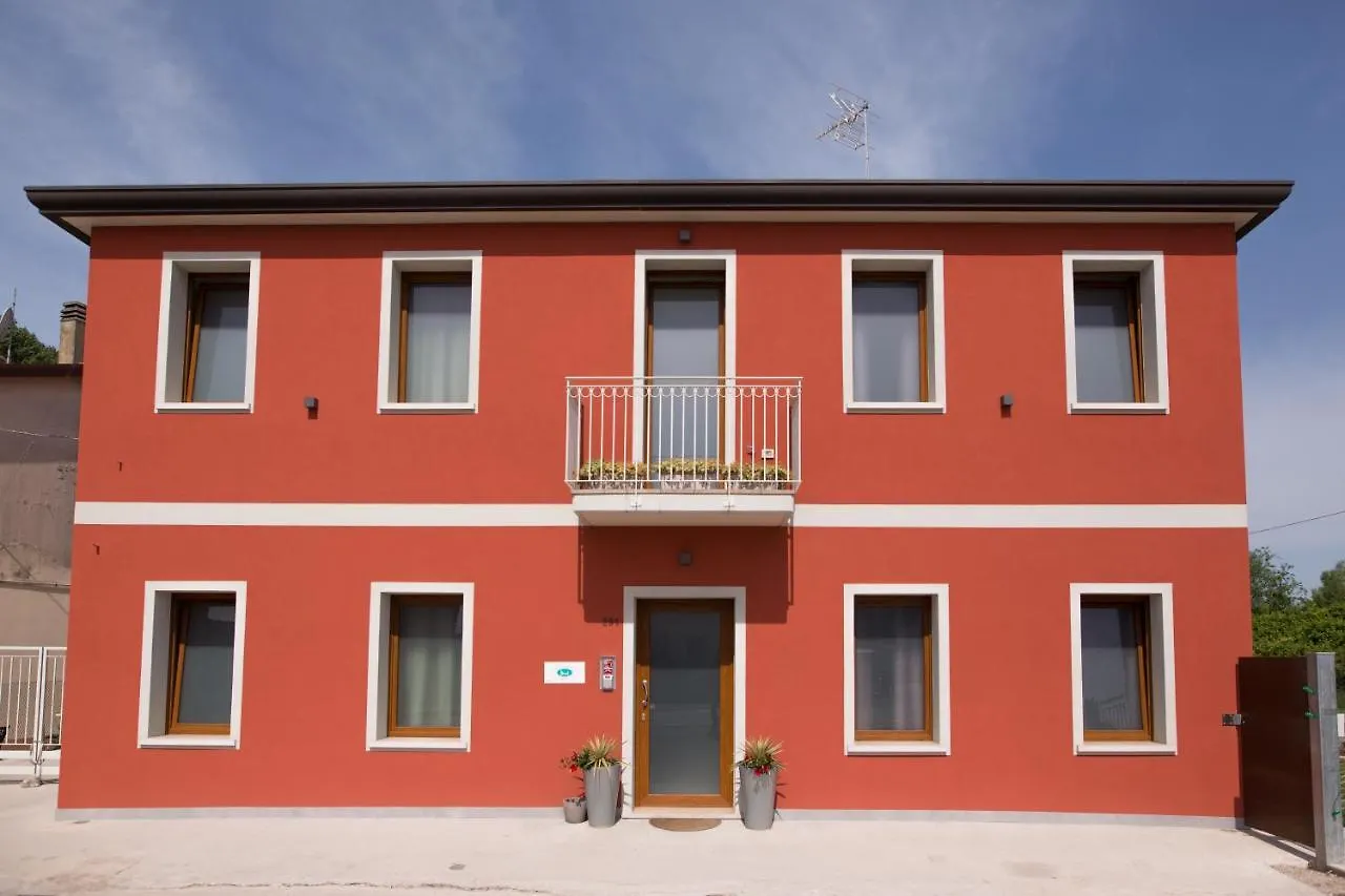 Guest House Bella Onda Tessera