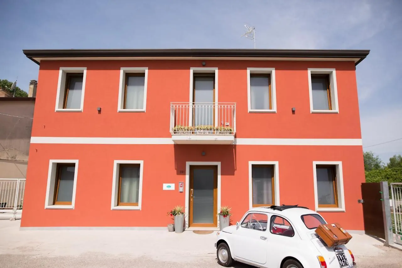 Guest House Bella Onda Tessera